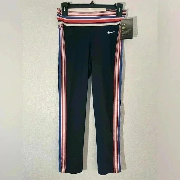 Nike Dri-Fit NWT Women’s Medium Red, White, & Blue Cropped Leggings - Picture 1 of 6